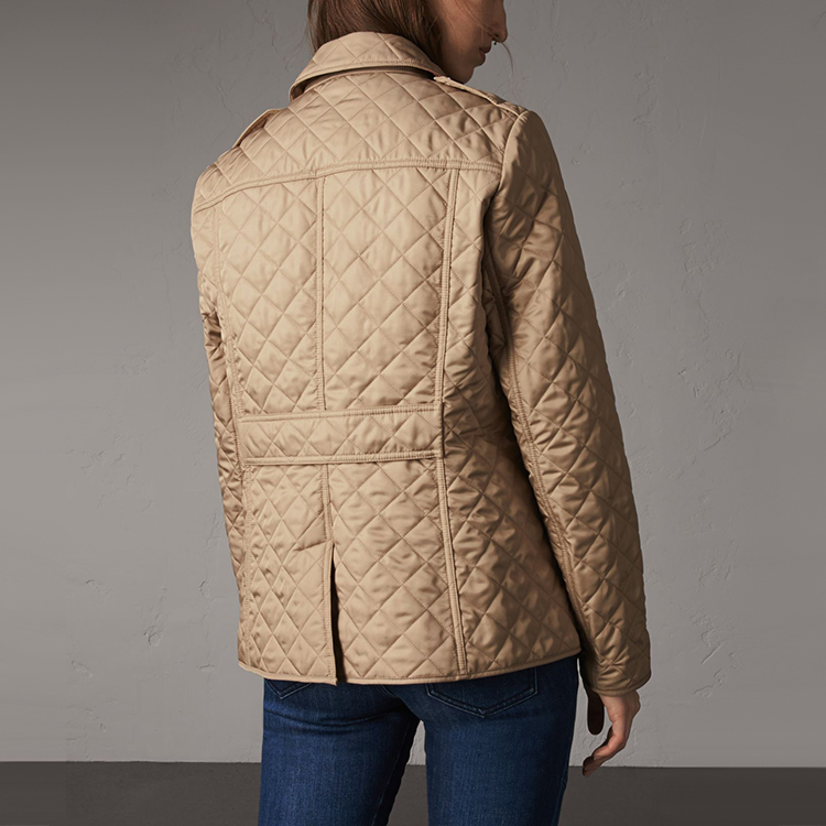 Женская куртка Burberry (картиковая) — фото 3
