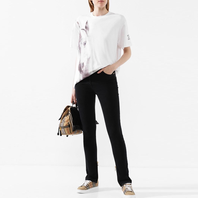 Женская футболка Burberry (белая) — фото 2