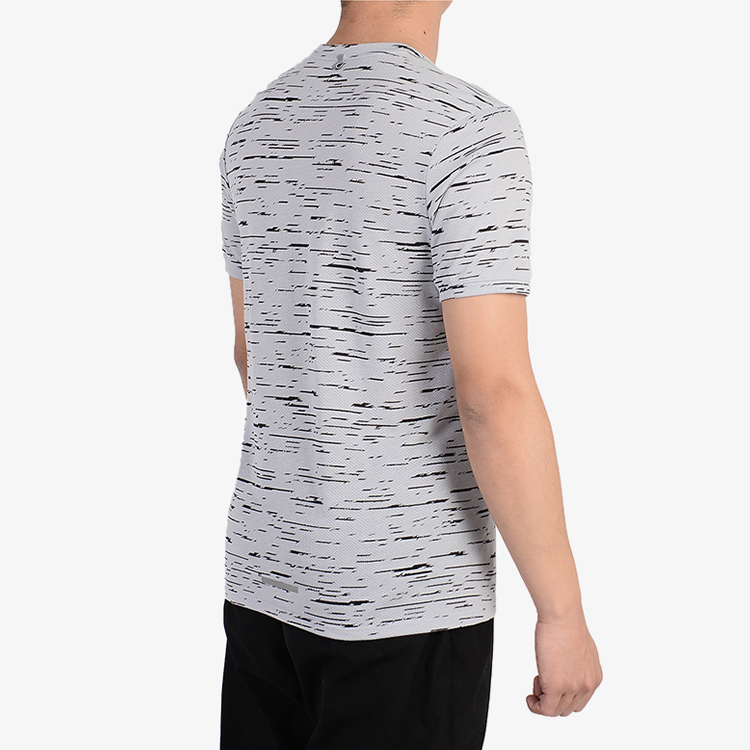 Мужская футболка Nike Dry-Fit (серая) — фото 2