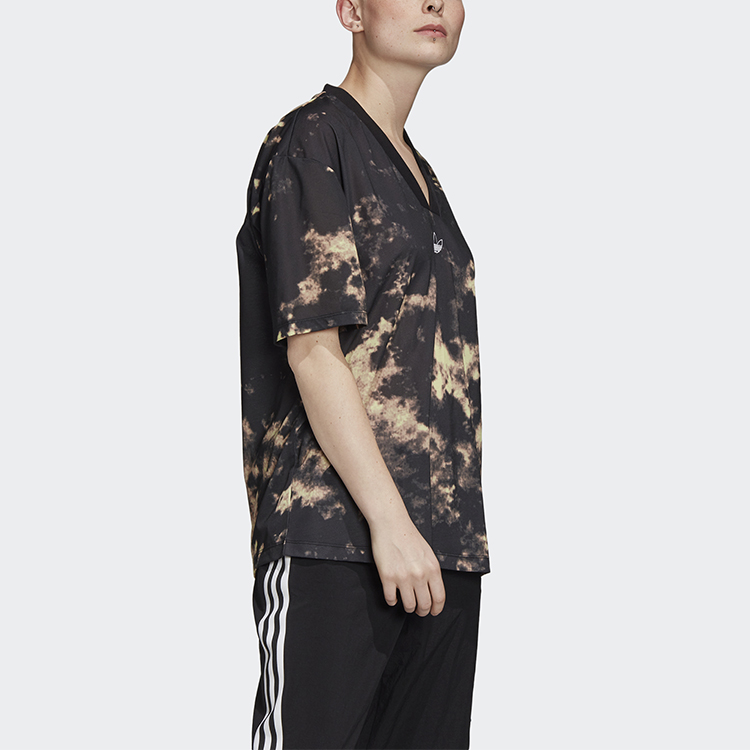 Женская футболка adidas Aop Tshirt (разноцветная) — фото 5