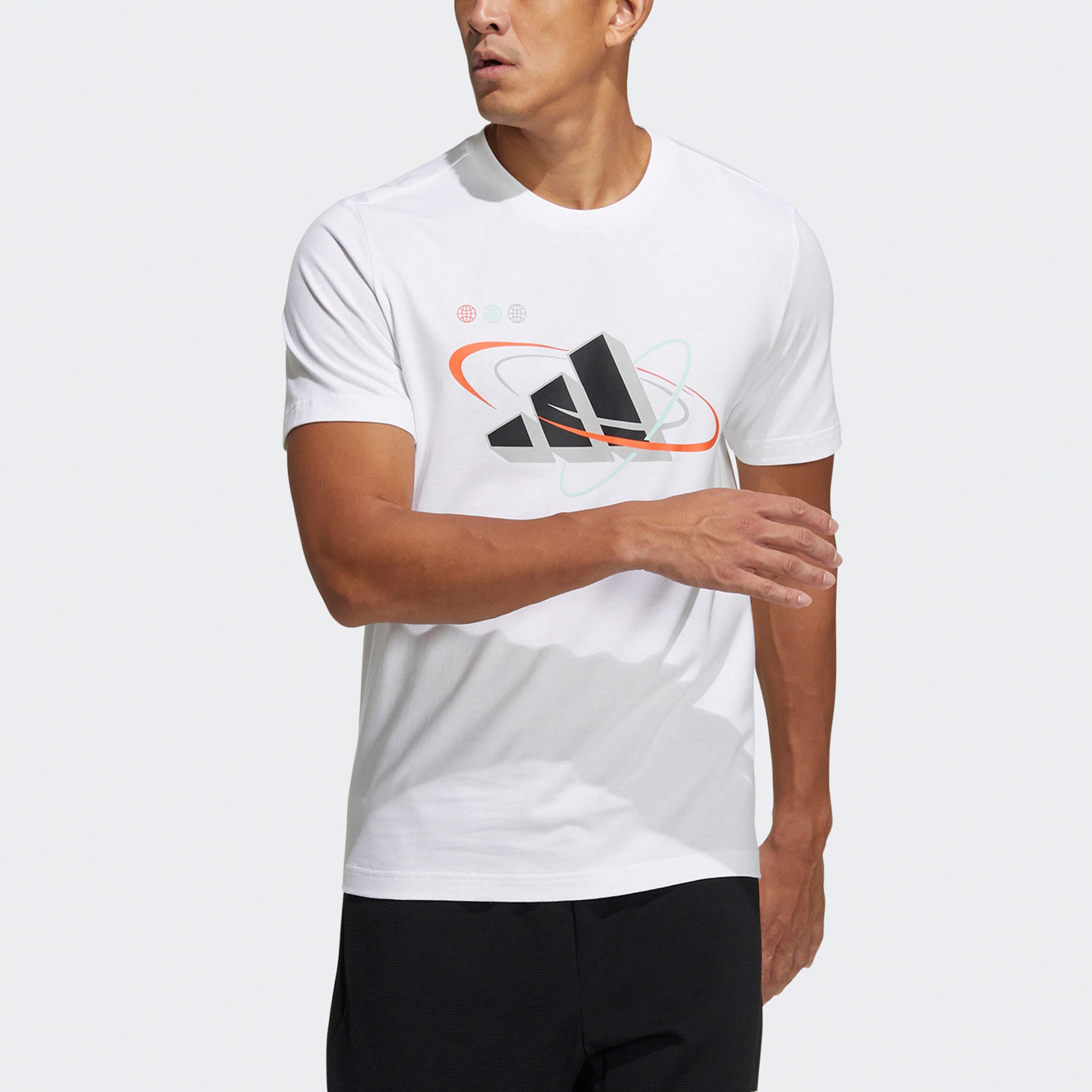 Мужская футболка adidas Ub Gfx T Bos Logo (белая) — фото 3