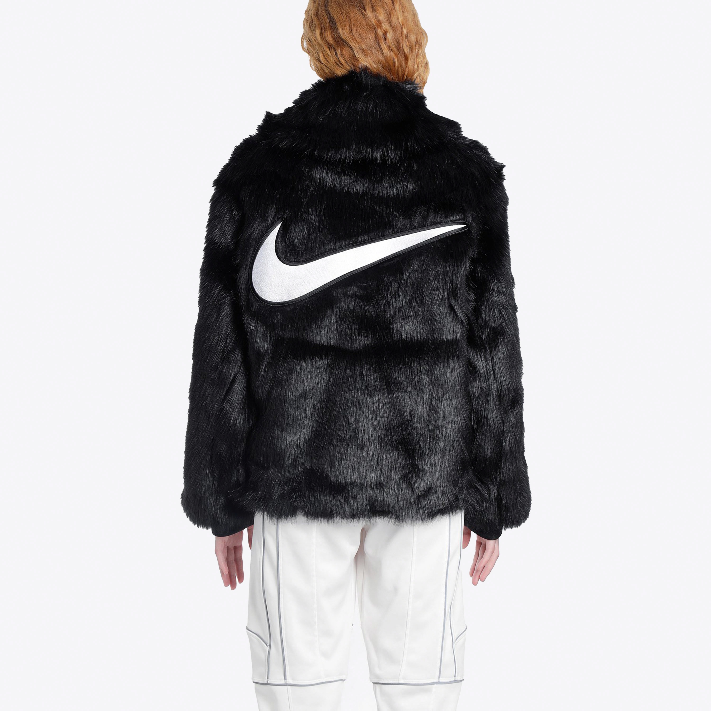 Женская куртка Nike x Ambush Wmns Nrg Ca Jacket (черная) — фото 4