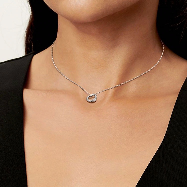 Женское ожерелье TIFFANY & CO. Elsa Peretti® Open Hear (серебряное) — фото 3