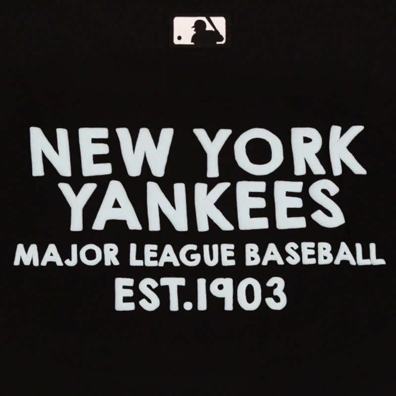 Футболка MLB New York Yankees Retro (черная) — фото 3