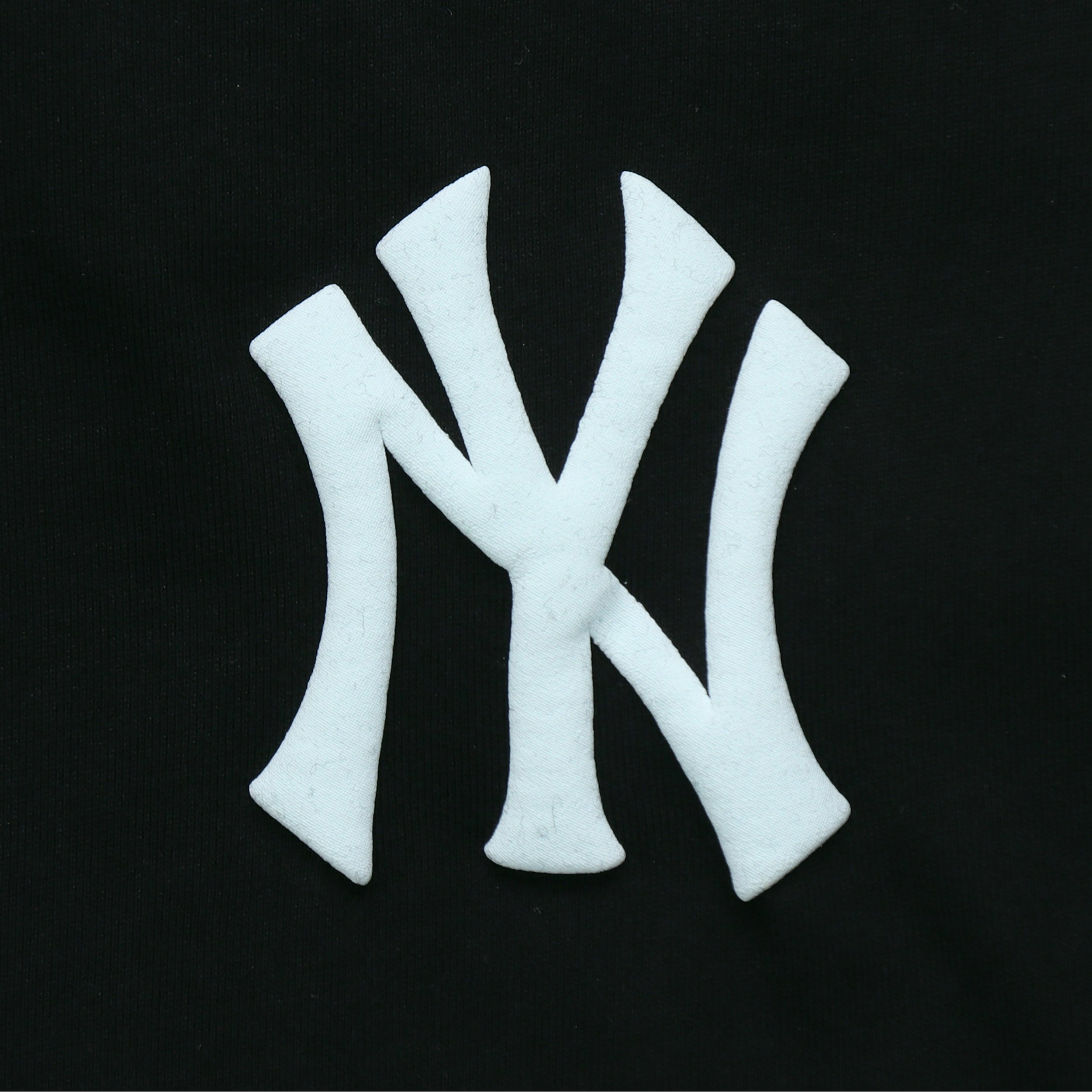 Футболка MLB New York Yankees Retro (черная) — фото 4