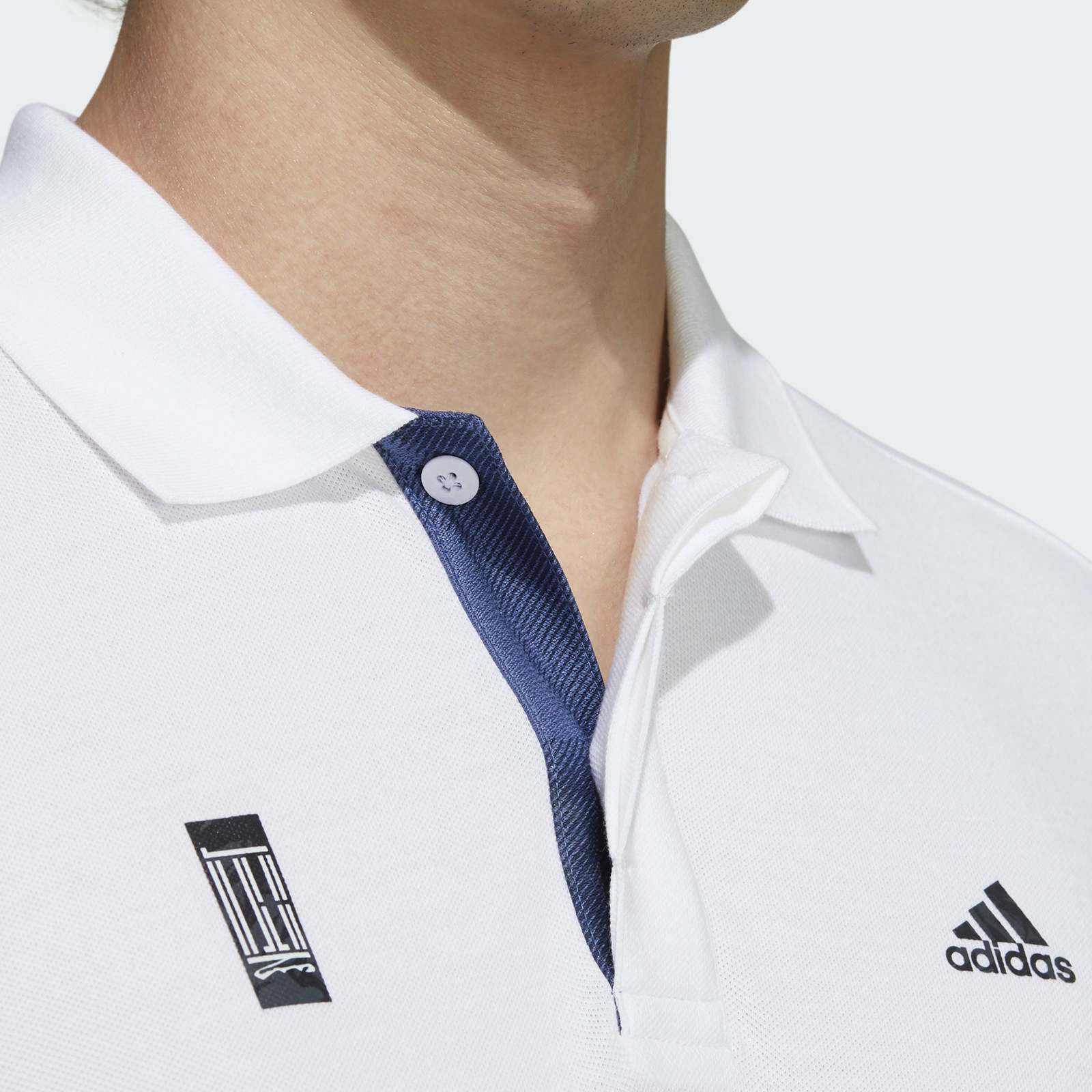 Мужская футболка adidas (белая) — фото 5