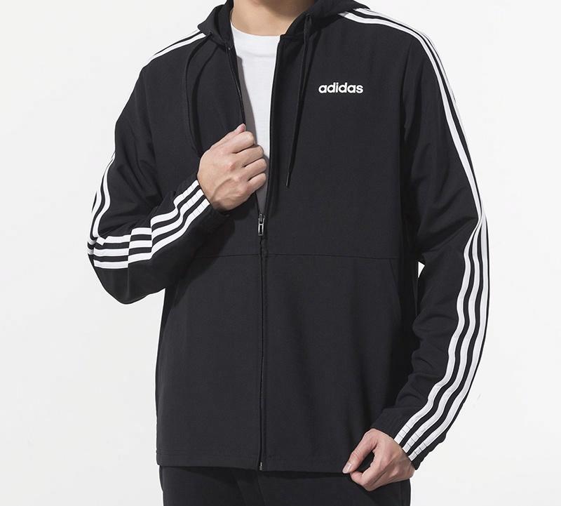 Мужская куртка adidas Hooded Essentials (черная) — фото 3