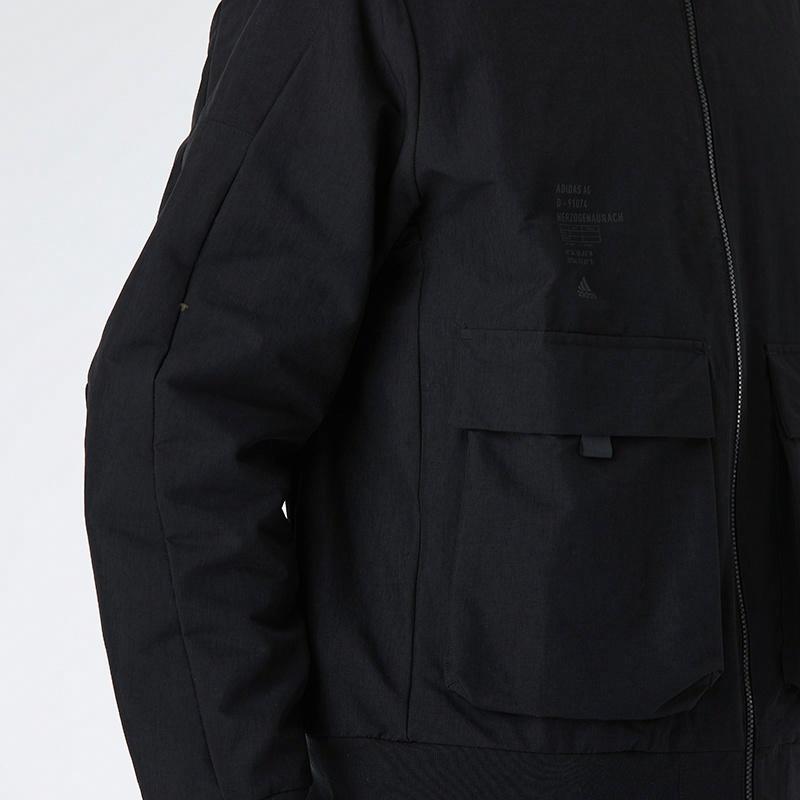 Мужская куртка adidas Th Jkt Bomb (черная) — фото 5