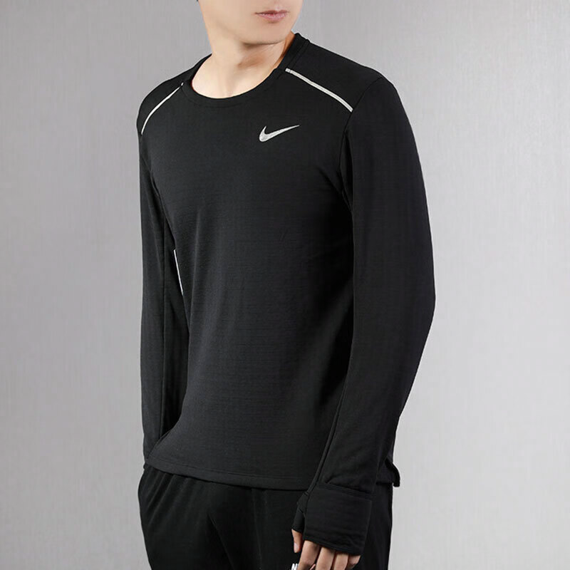 Мужская футболка Nike Therma Sphere Element 3.0 (черная) — фото 4