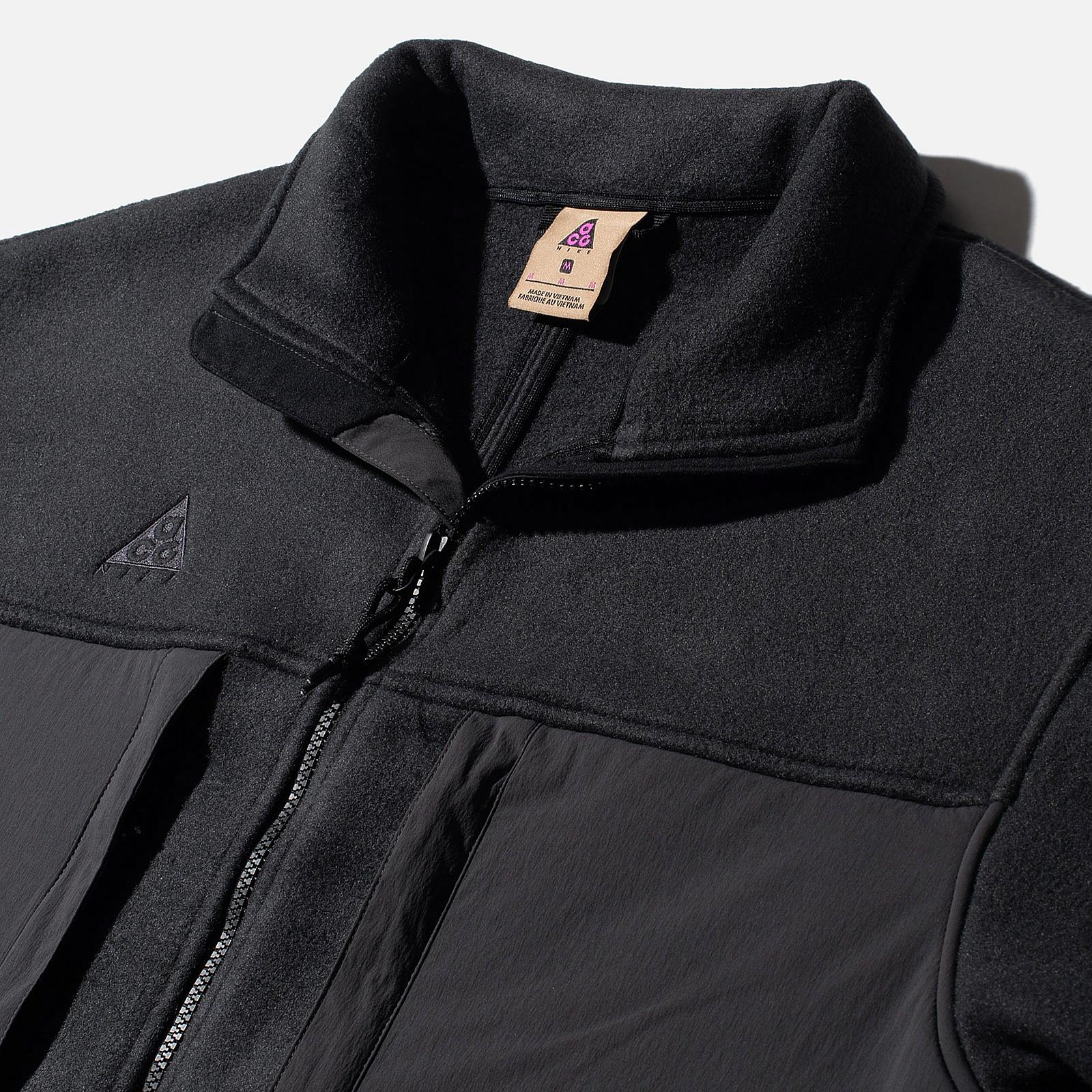 Мужская куртка Nike ACG (черная) — фото 4