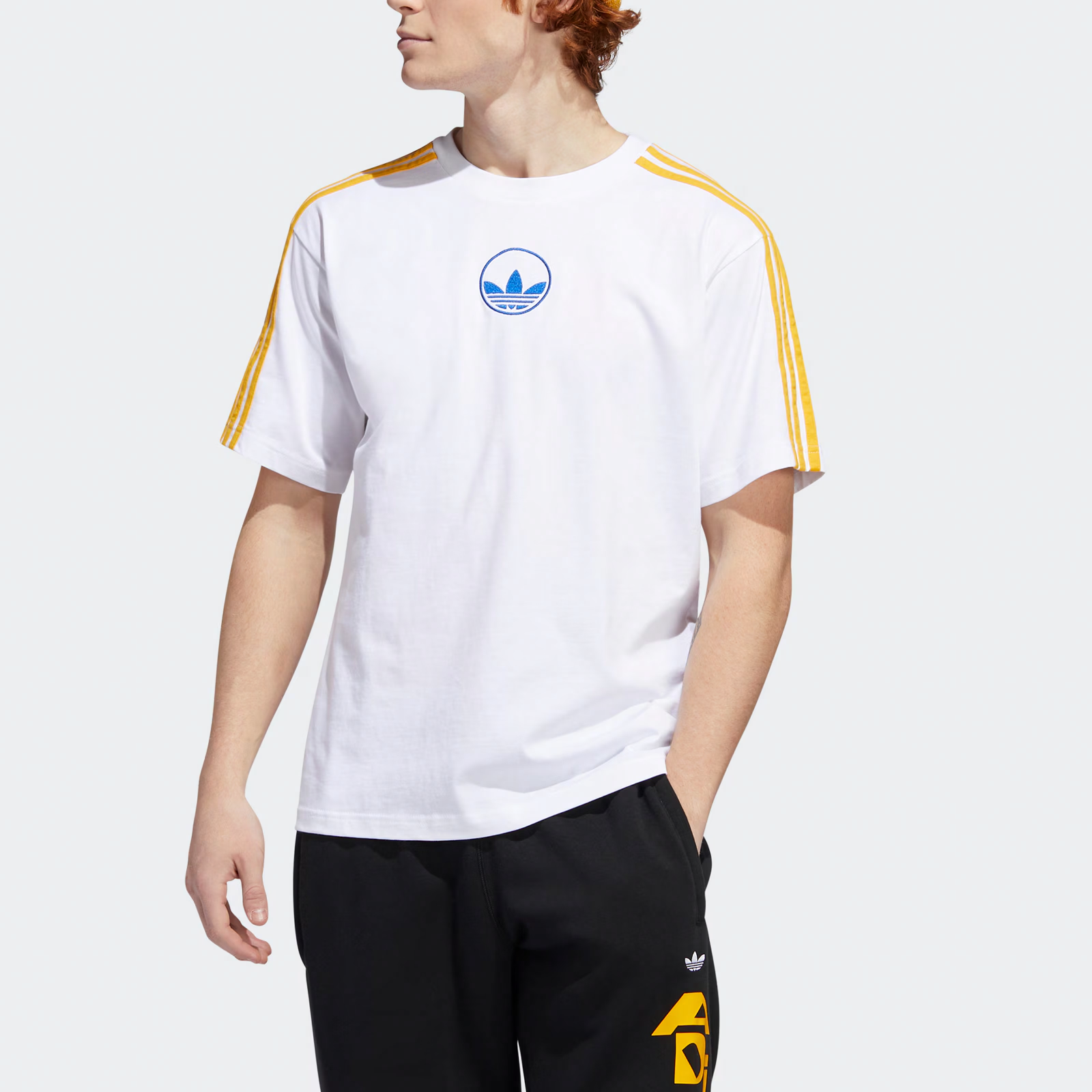 Мужская футболка adidas originals 3-STRIPES CIRCLE TREFOIL (белая) — фото 3