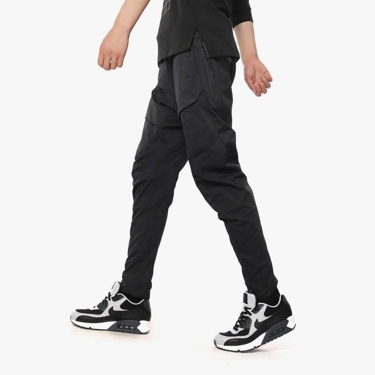 Мужские штаны Nike Sportswear Tech Pack (черные) — фото 5
