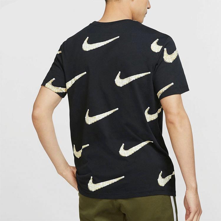 Мужская футболка Nike Sportswear (черная) — фото 4