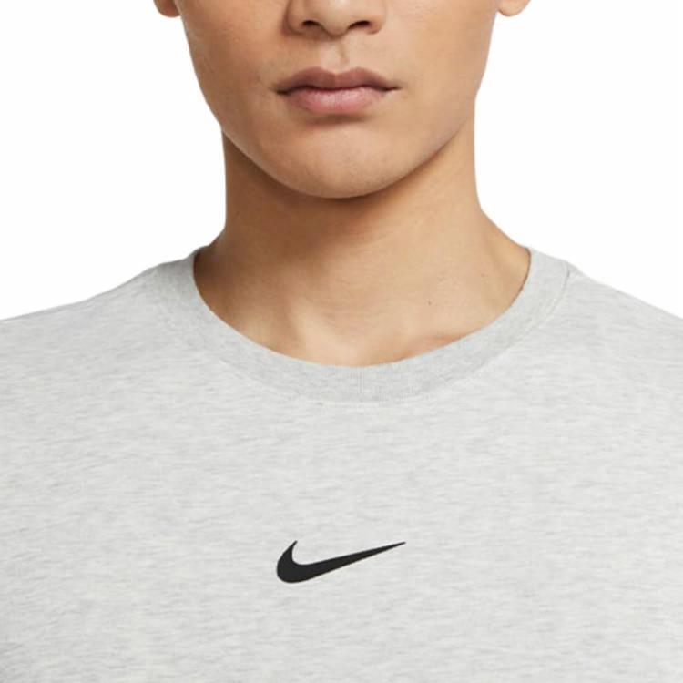 Мужская футболка Nike Dri-fit T (серая) — фото 4