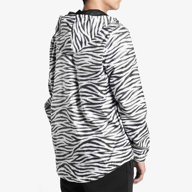 Мужская куртка adidas Juventus (черная) — фото 4