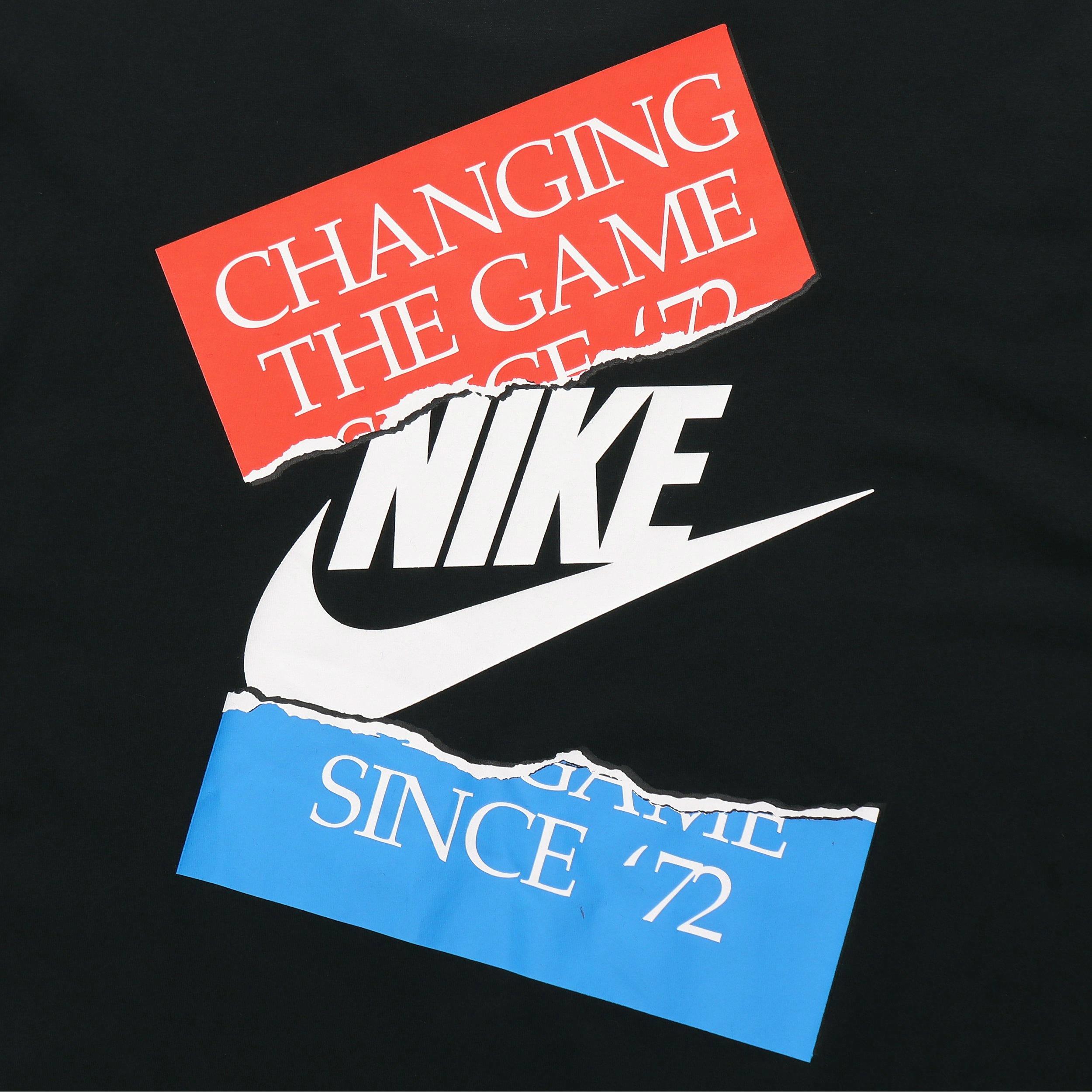 Мужская футболка Nike NSW (черная) — фото 3
