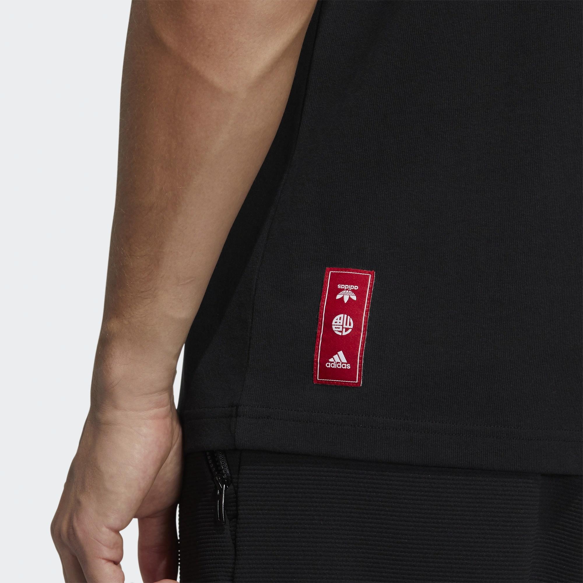 Мужская футболка adidas CNY (черная) — фото 6