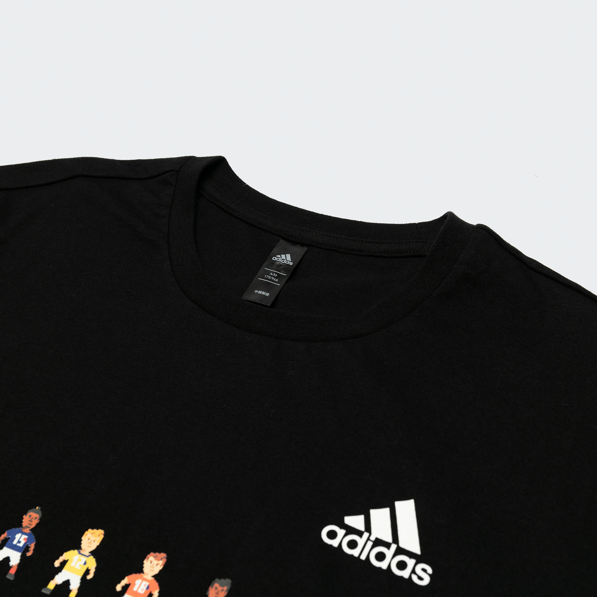 Футболка adidas 8-Bit Tee (черная) — фото 4