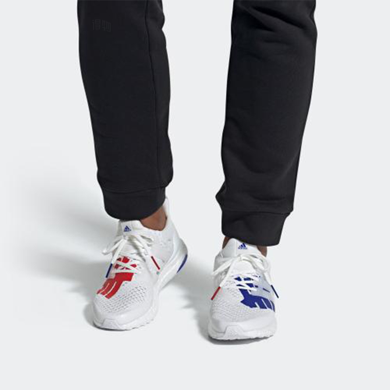 Кеды UNDEFEATED x adidas ULT Boost (бело-красные) — Белый / красный — фото 7