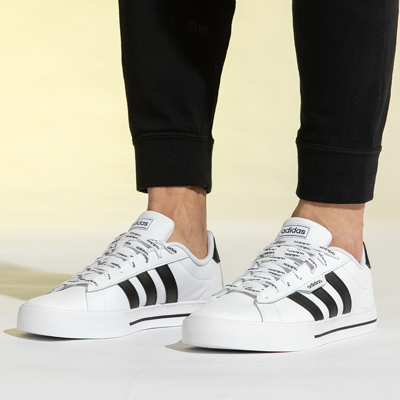 Мужские кроссовки adidas neo Daily 3.0 (белые) — фото 8