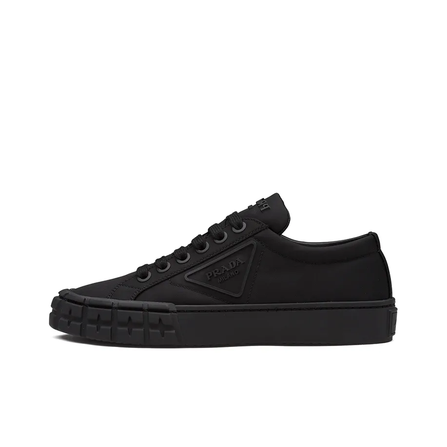 PRADA Wheel Re Nylon Low Top Stylish Skateboarding Shoes Women's Black