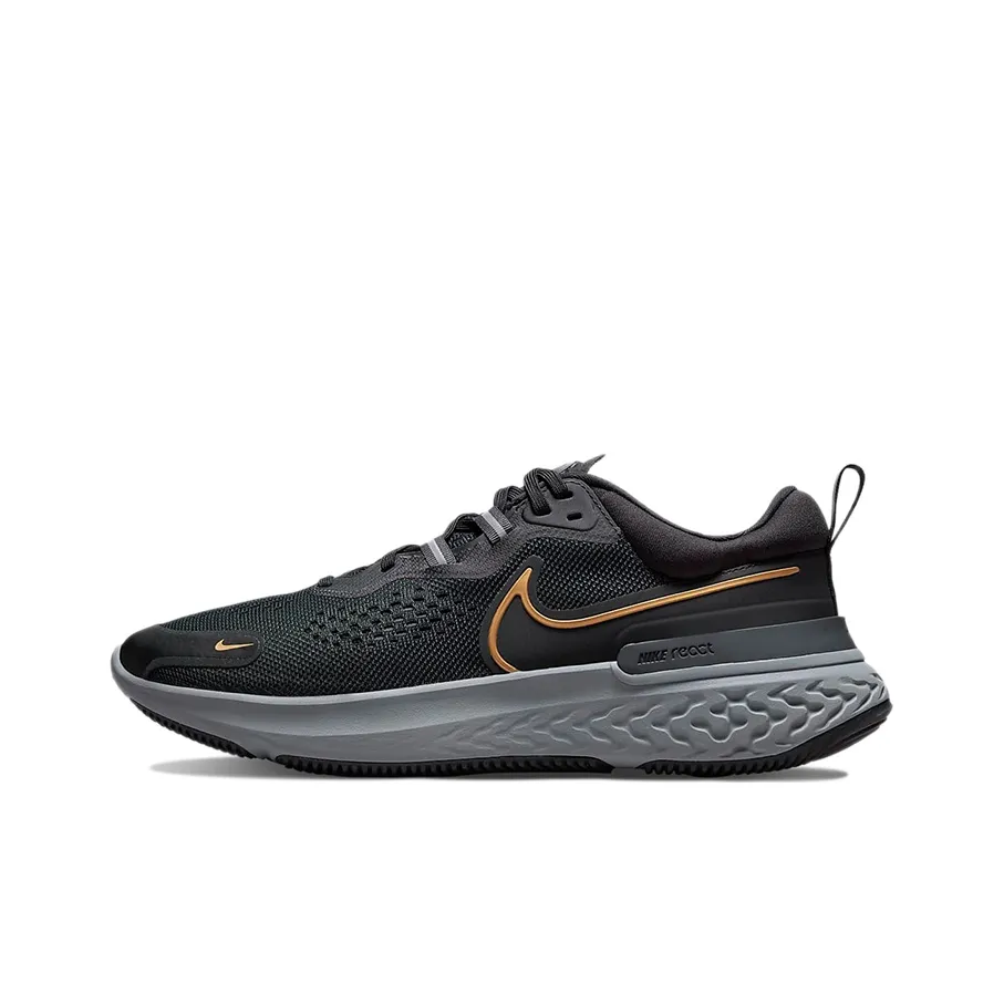Nike React Miler 2 'Black Metallic Gold'