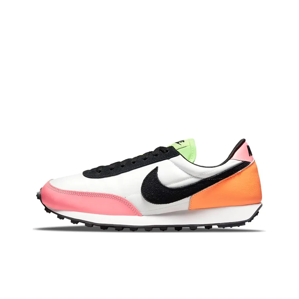 Nike Daybreak Sunset Pulse Atomic Orange Women's