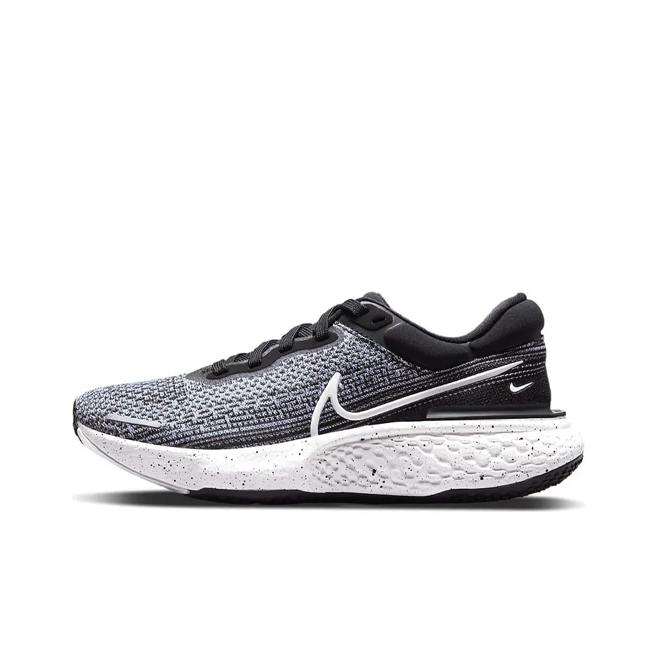 Nike Invincible Run 1 Беговые кроссовки Низкий Топ Женские