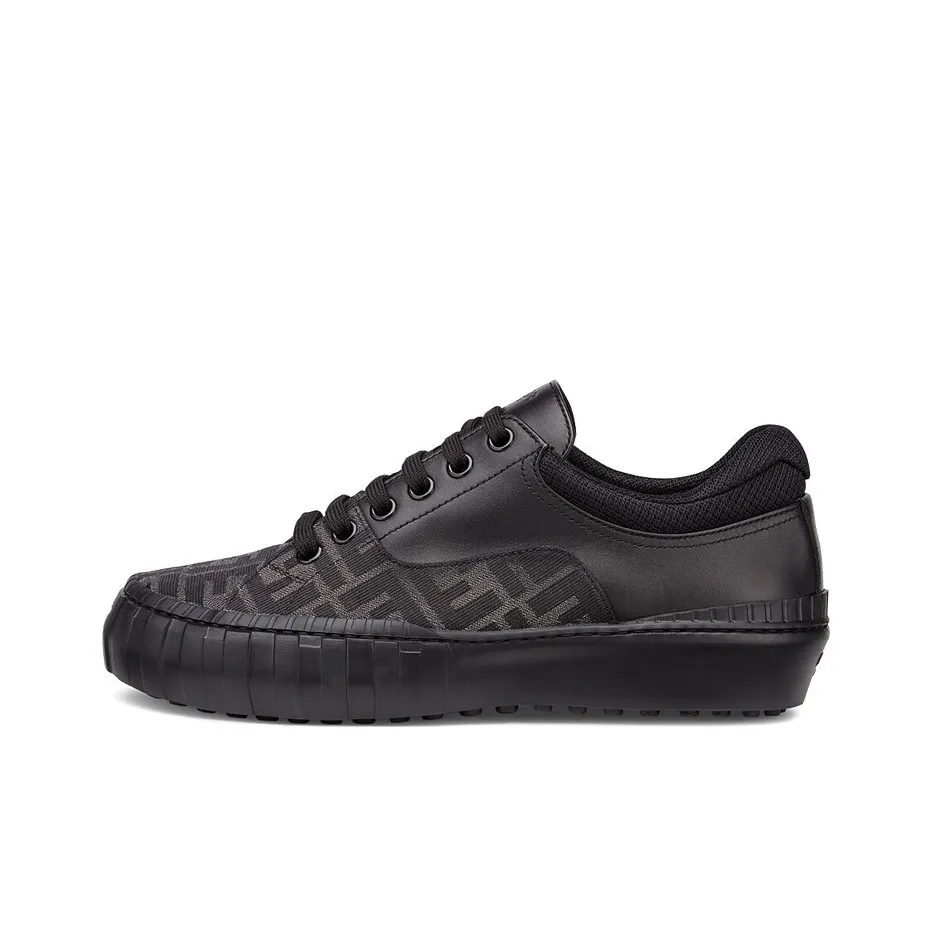 FENDI Force Low Top Stylish Skateboarding Shoes Men's Black
