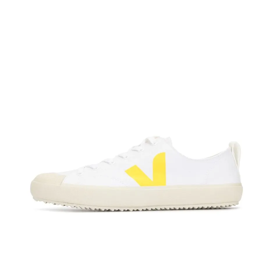 VEJA Nova Canvas 'White Tonic'
