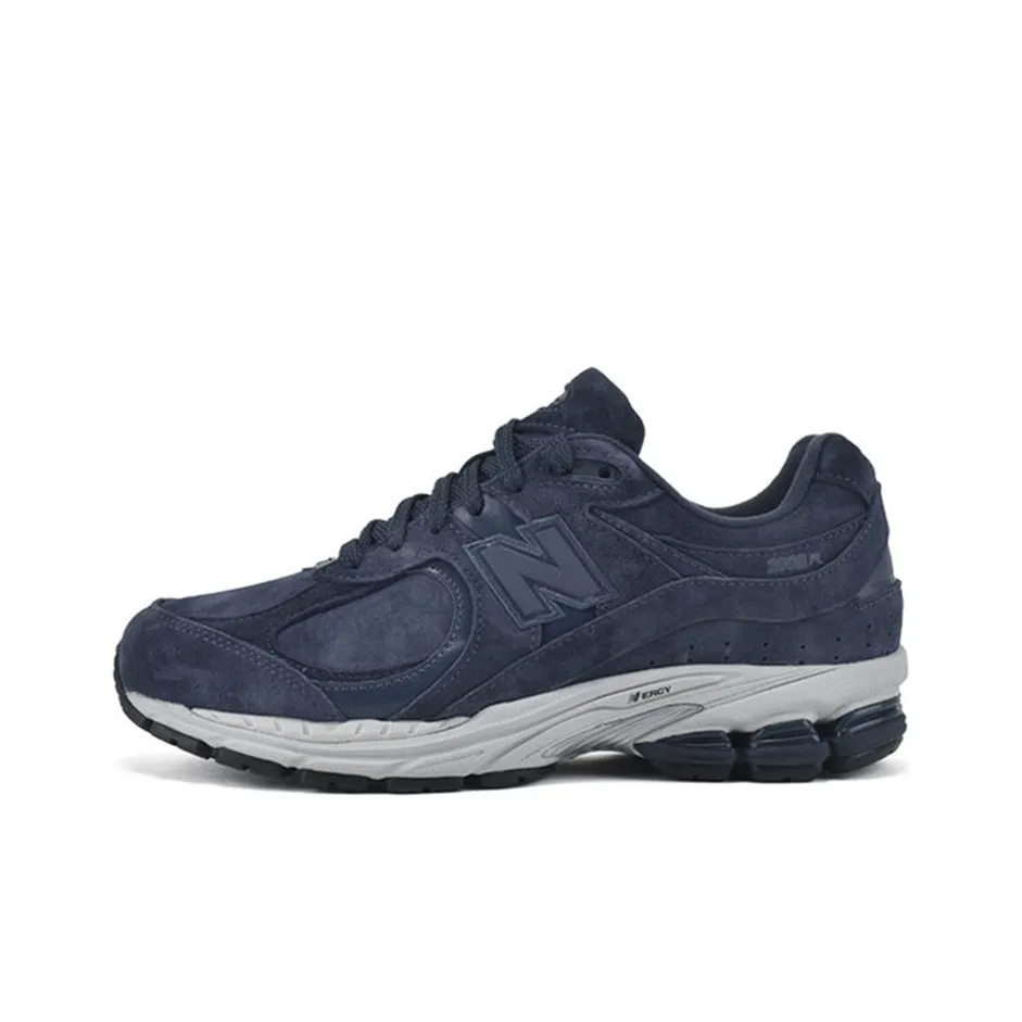 New Balance 2002R Navy Silver Metallic