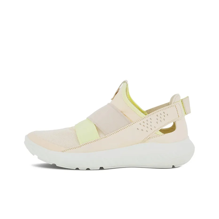 Ecco Casual Shoes Women's Low top Light Orange