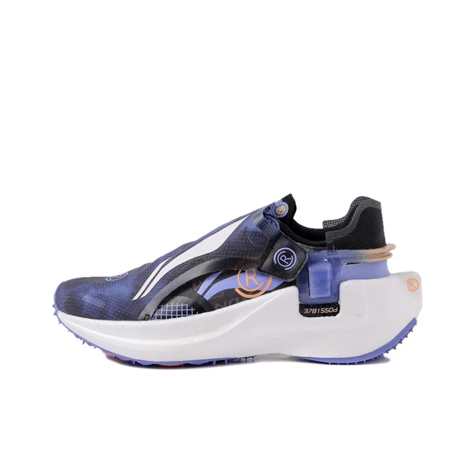 Подкладка амортизирующая противоскользящая износостойкая дышащая и легкая. Низкий топ беговых кроссовок для женщин черный фиолетовый