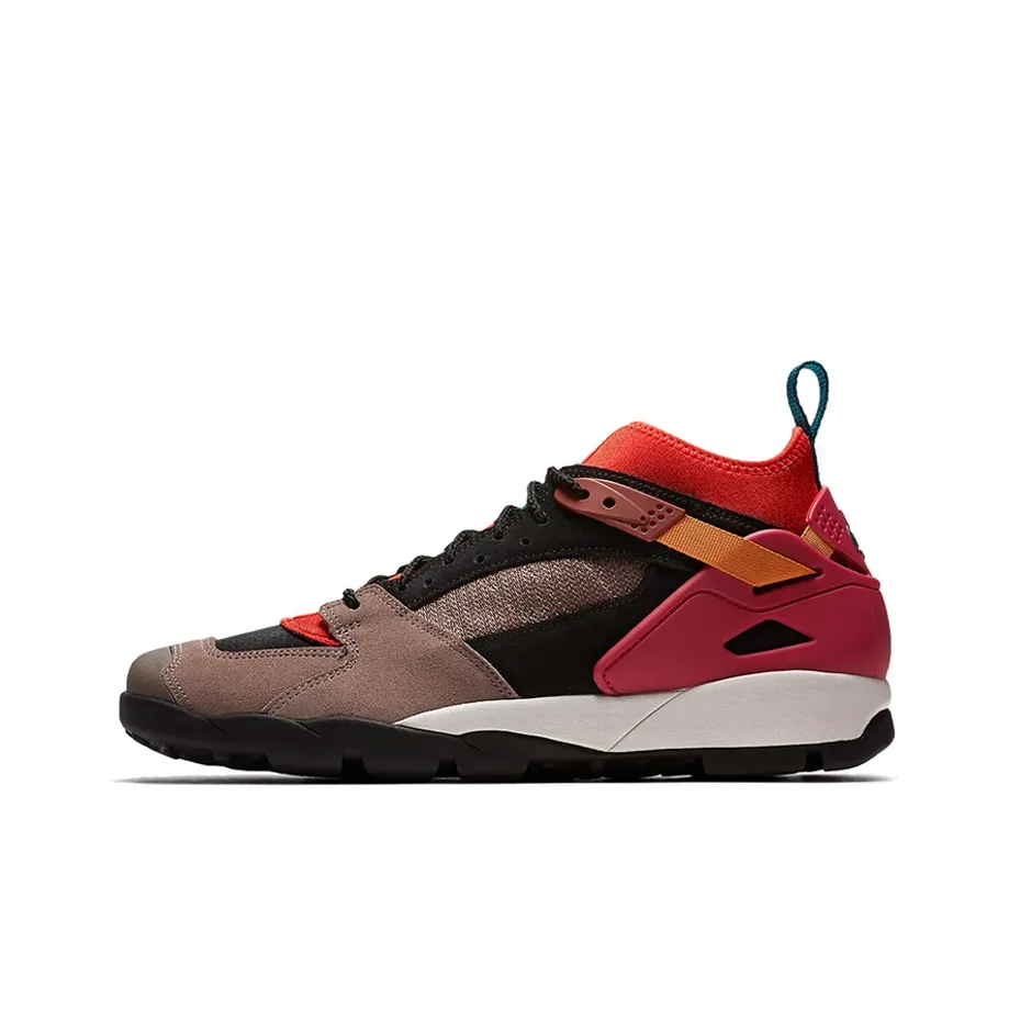 Nike Air Revaderchi Outback Throwback