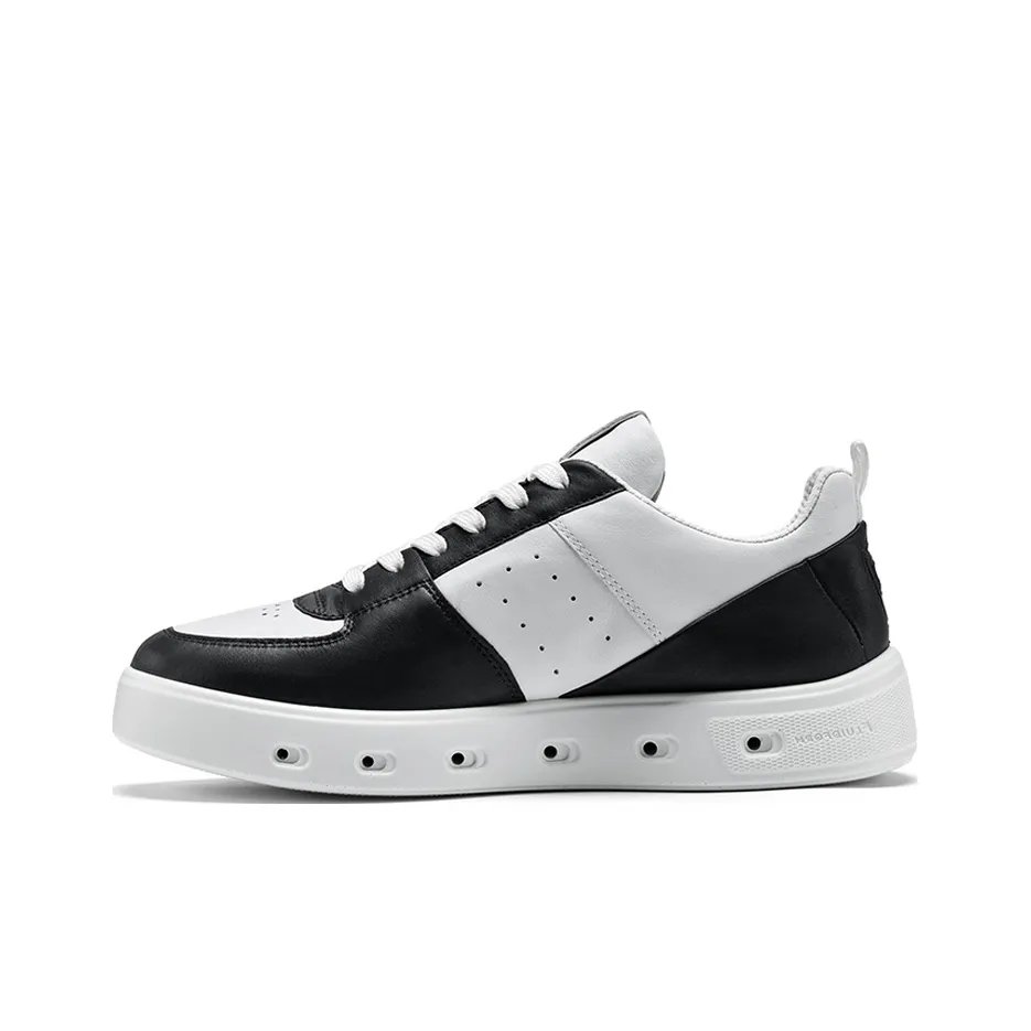 Ecco Street 720 Series Waterproof Low Top Skateboard Shoes Women's Black White