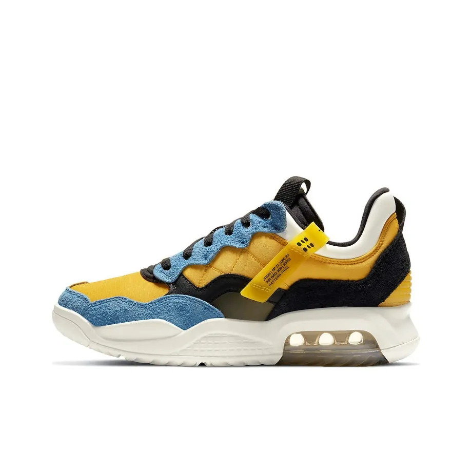 JORDAN MA2 University Gold