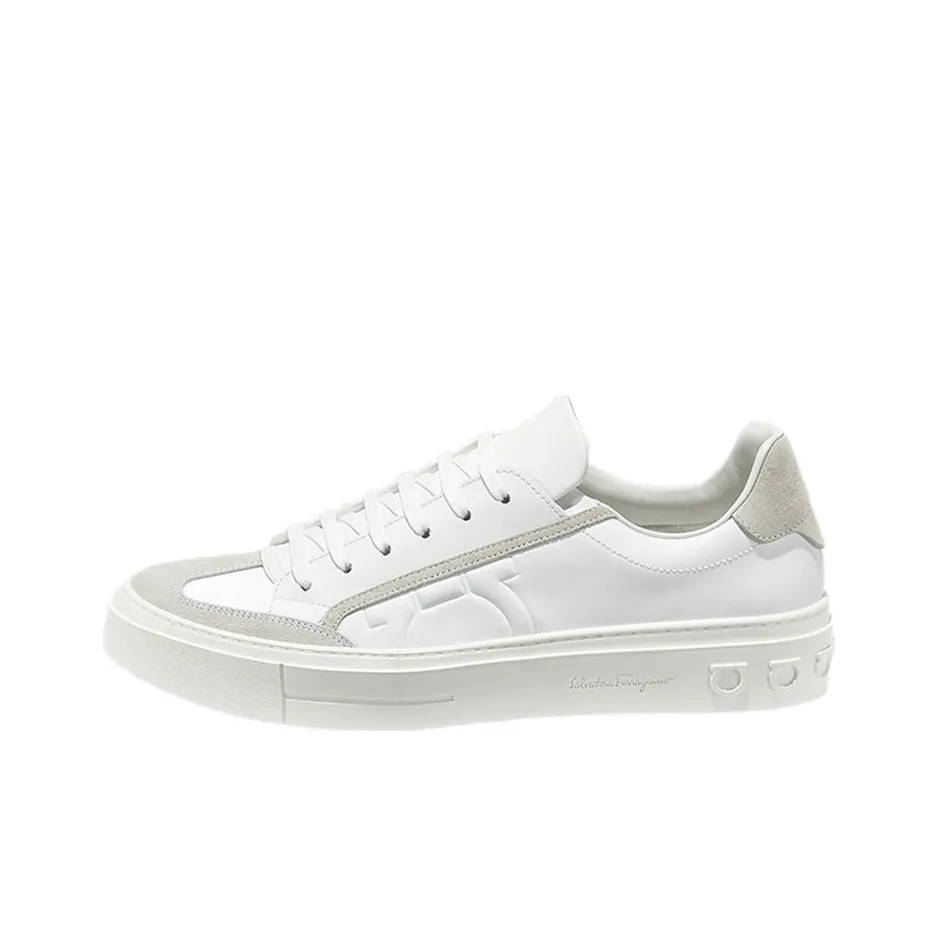 FERRAGAMO GANCINI Low Top Stylish Skateboarding Shoes Men's White