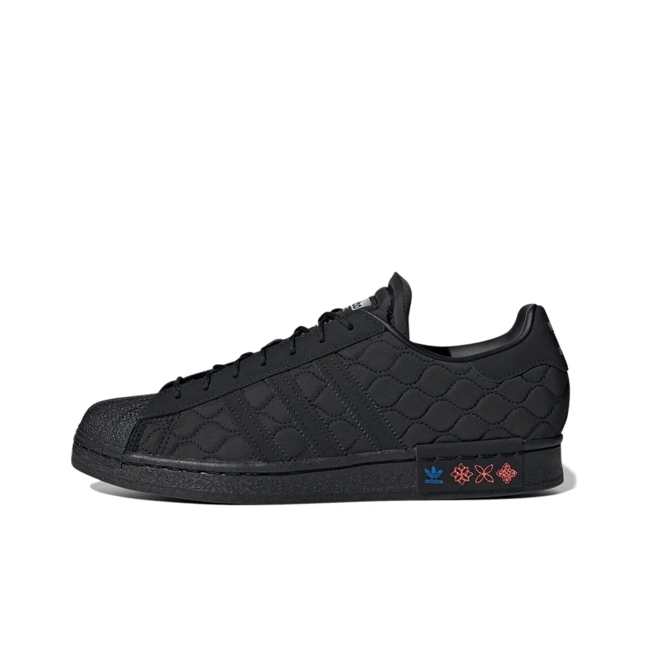adidas originals Superstar "CNY" Black