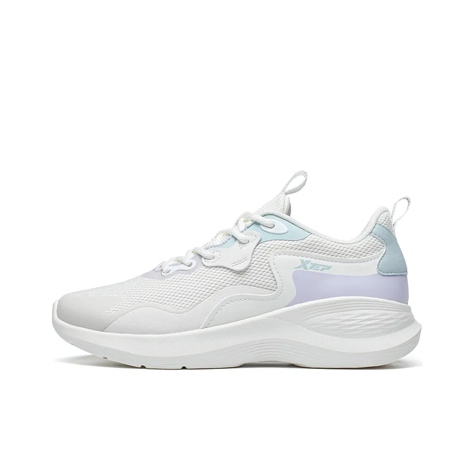 XTEP Cloud DC Cushioning Anti-Slip Wear-Resistant Breathability Low-Top Running Shoes Women's White Purple Green