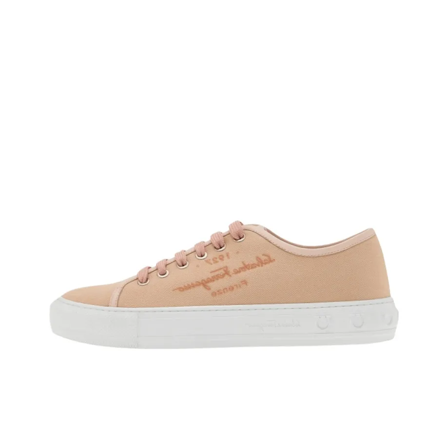 FERRAGAMO Logo-embossed Low-top Sneakers