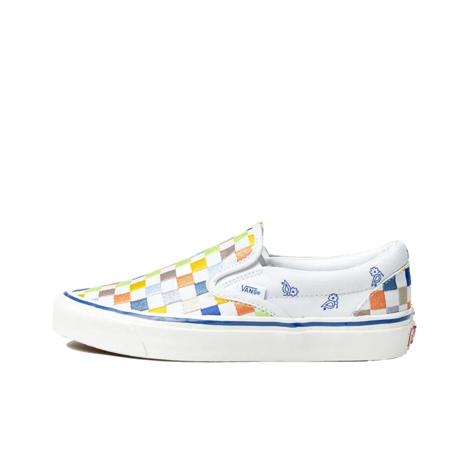 Vans Slip on Low Tops Casual Skateboarding Golden Unisex White Blue Multi Color 'White Yellow Blue'