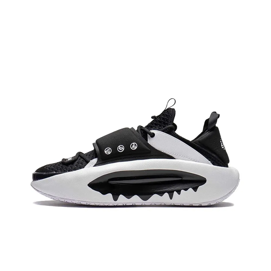 LiNing Casual Shoes Men Low Top Black/Standard White