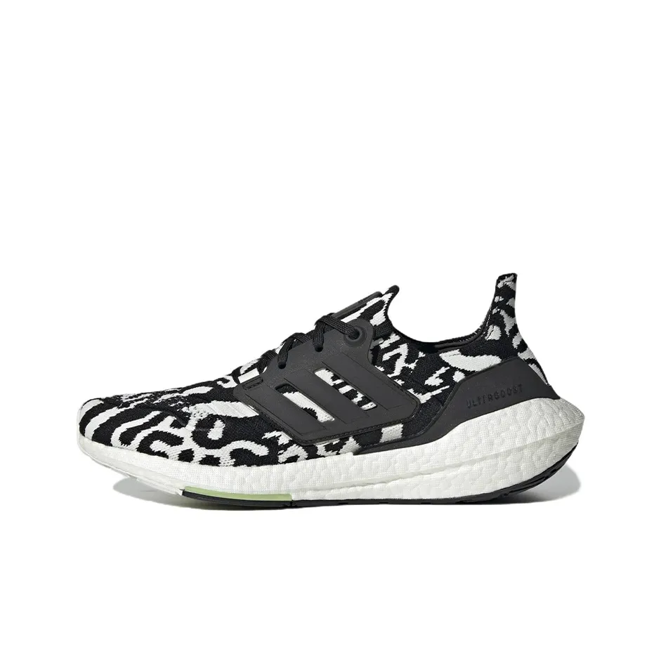 Adidas Ultra Boost 22 Zebra