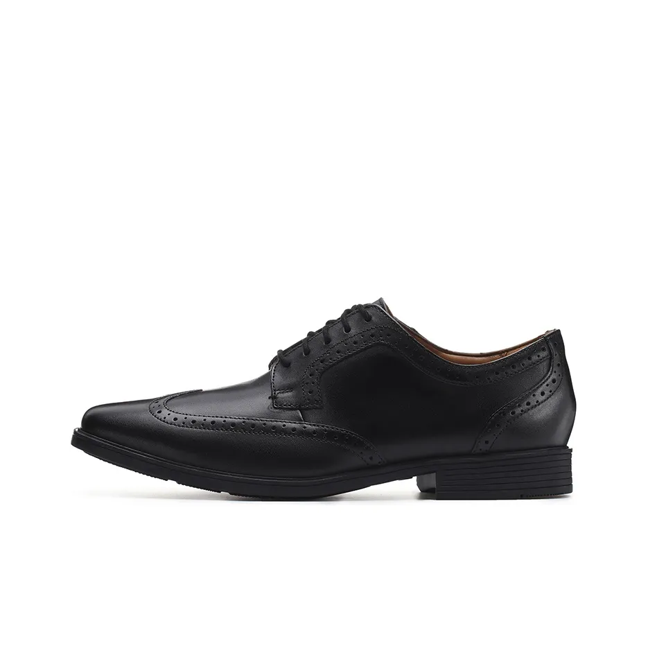 Clarks Dress Shoes Men's Low Top Black