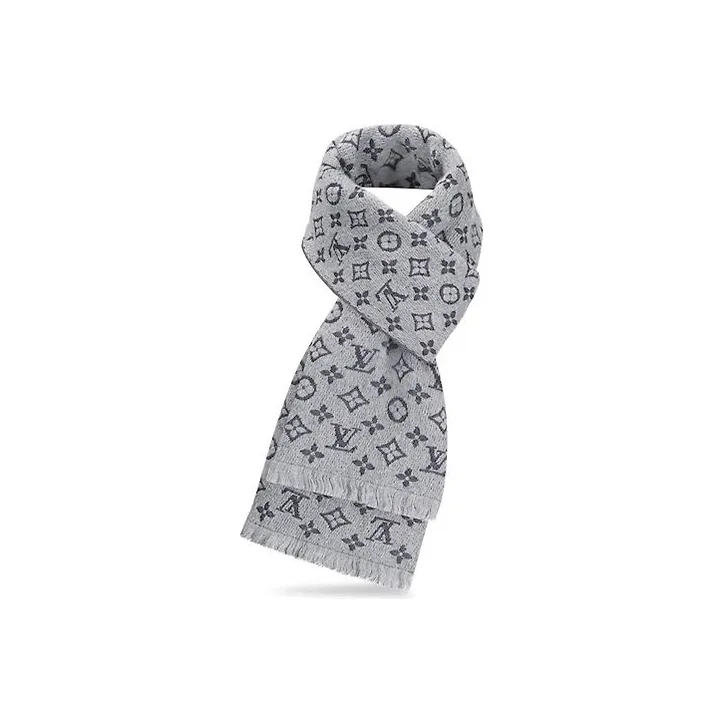 Lv M70932 Monogram Classic Scarf