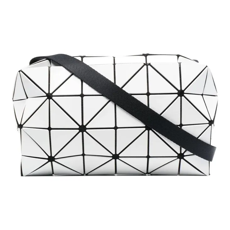ISSEY MIYAKE SlashCarton Shiny Pillow Bag Box Bag Shoulder Bag Women's White