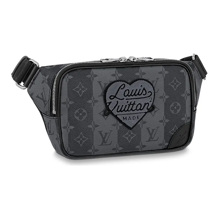 louis vuitton pochette accessoires monogram canvas handbag