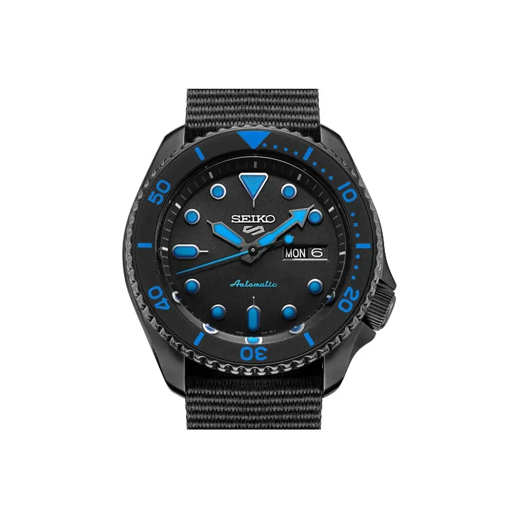 SEIKO 5 Sports SRPD81K1