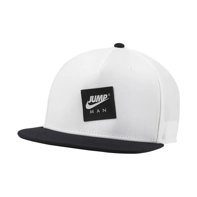 Бейсболка Jordan унисекс белого цвета