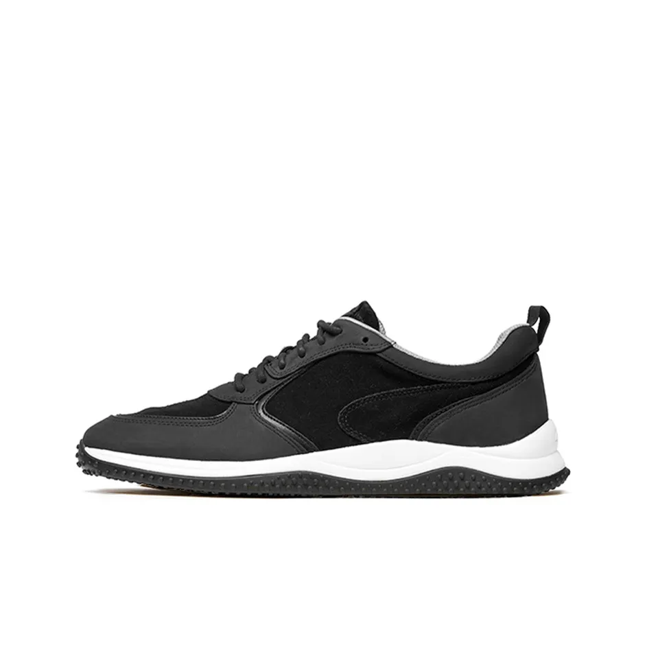 Clarks Cushioned Slip Resistant Low Top Sports Casual Shoes Men's Black